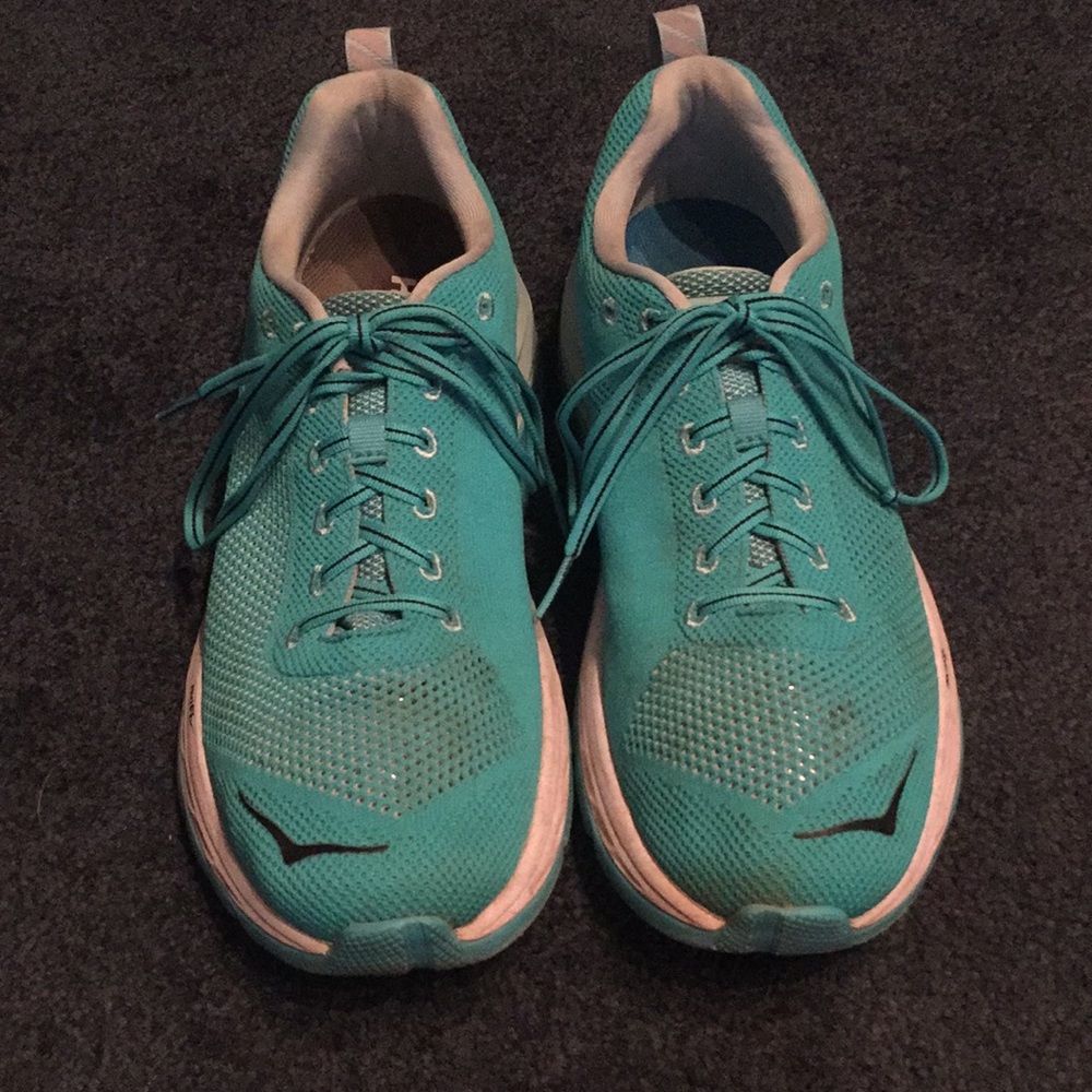 Women’s 11 Mach Hokas